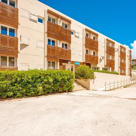 Apartment L'ile Dor - Appt Climatise Avec Piscine Partagee